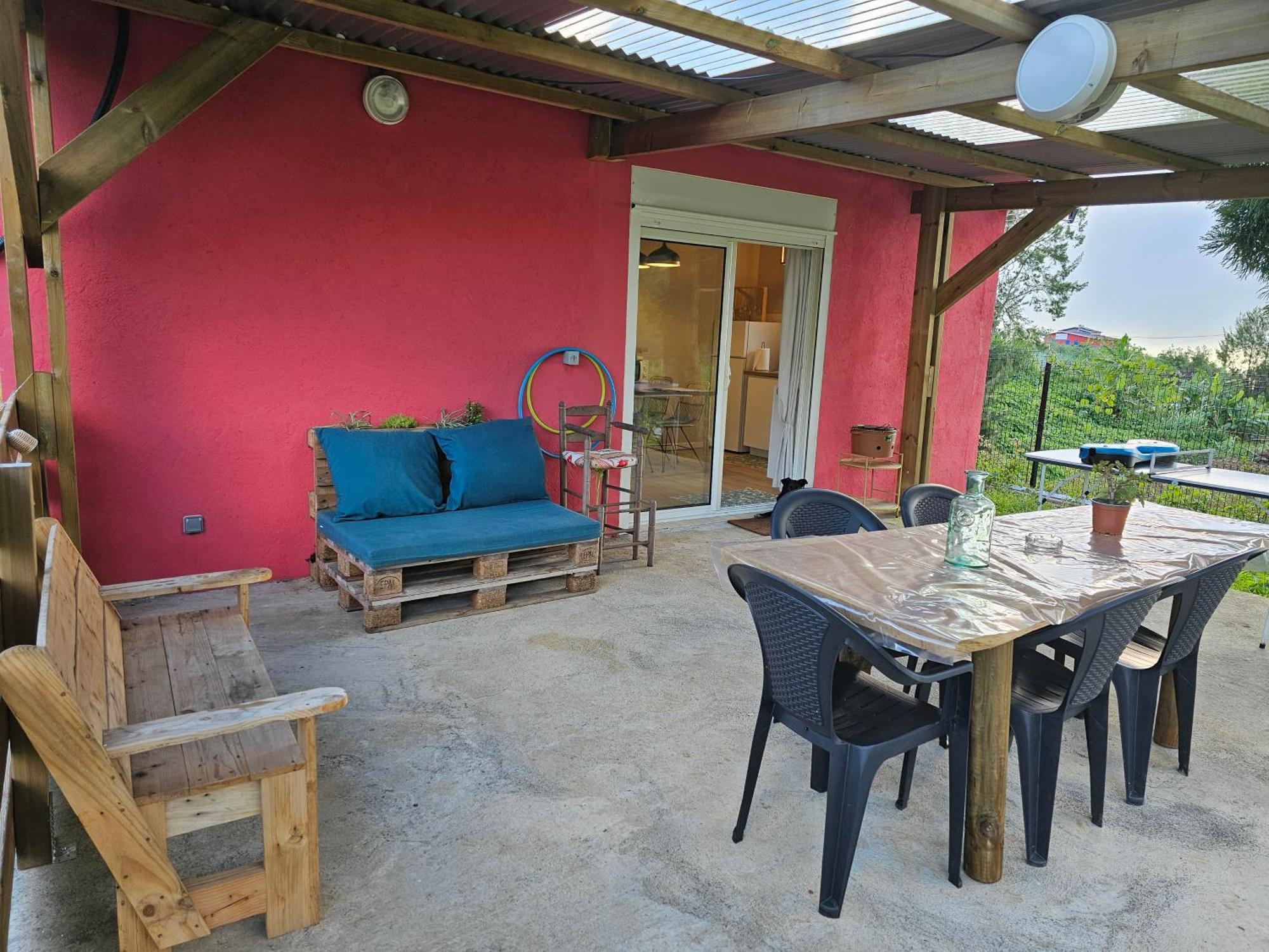 Au Coeur Des Plantations Guest House La Possession Exterior photo